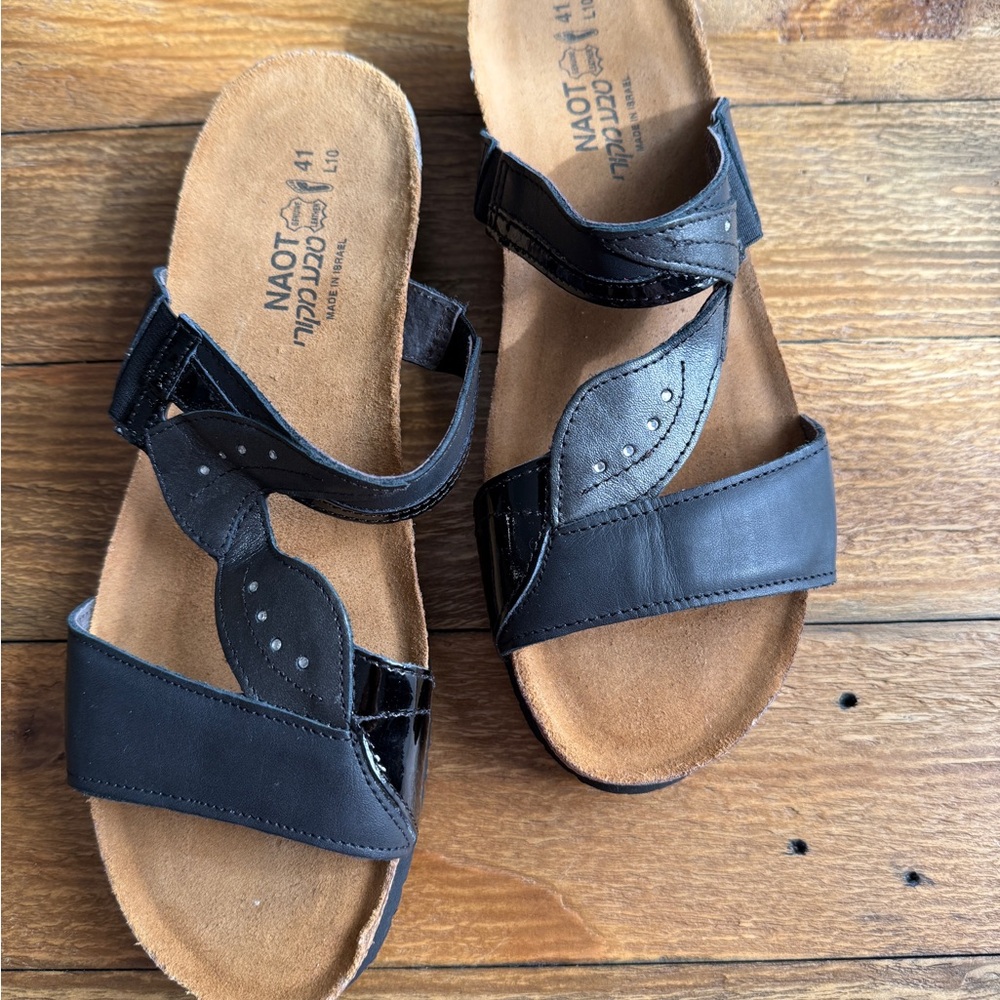 Naot Women's Black Sandals